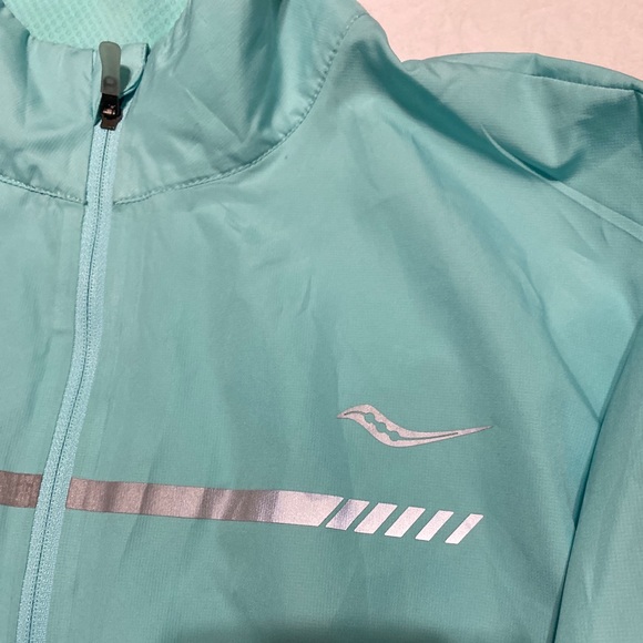 Saucony Full Zip Running Light Blue / Teal Lightweight Jacket Run Boston 2015 XL - Picture 3 of 11